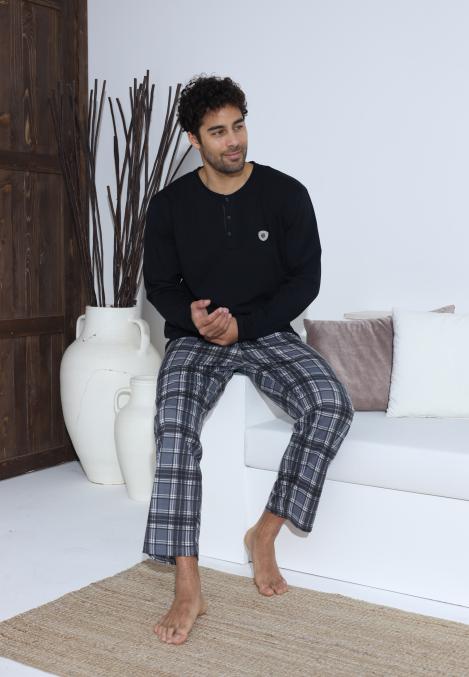 Pijama Barbati ,Maneca si Pantaloni Lungi,Culoare Negru cu Alb,Engros